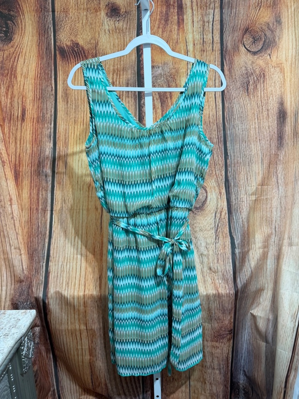 AWU Sleeveless Dress Size L